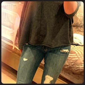 Genetic distressed material skinny jeans